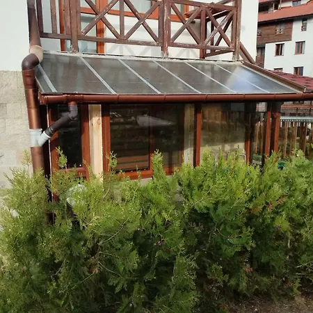 Apartment Spacious Stylish With Large Terrace And Amazing View, 5 Min To Gondola & Bar Str Bansko