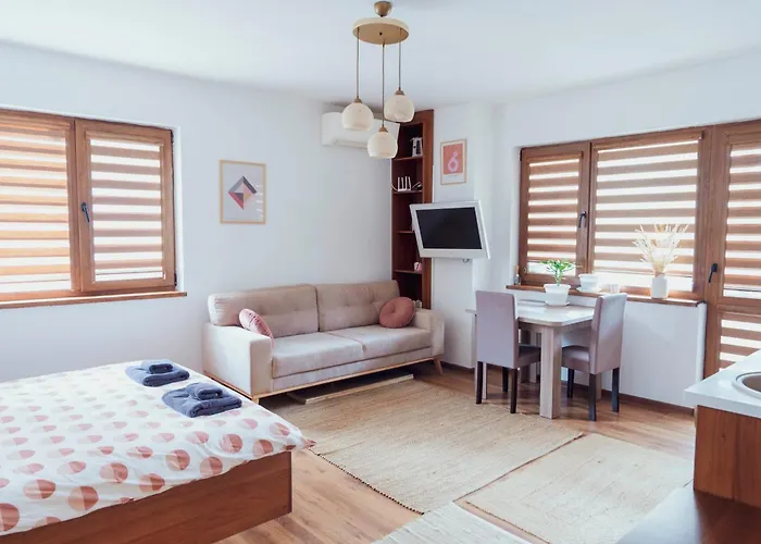 Spacious Stylish With Large Terrace And Amazing View, 5 Min To Gondola & Bar Str Банско