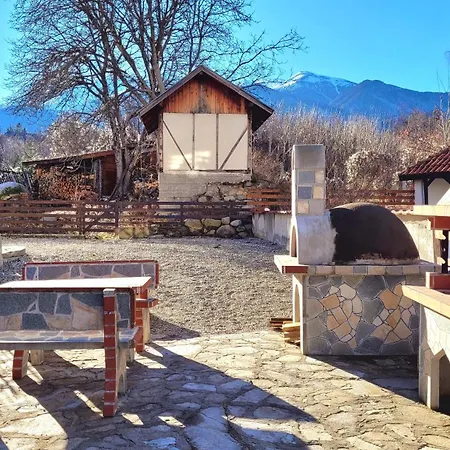 Cozy & Stylish Flat With Amazing View, 2min Walk To Road, 7-8 Min To Gondola * Bansko