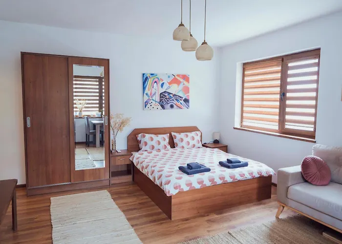 Spacious Stylish With Large Terrace And Amazing View, 5 Min To Gondola & Bar Str Apartment Bansko